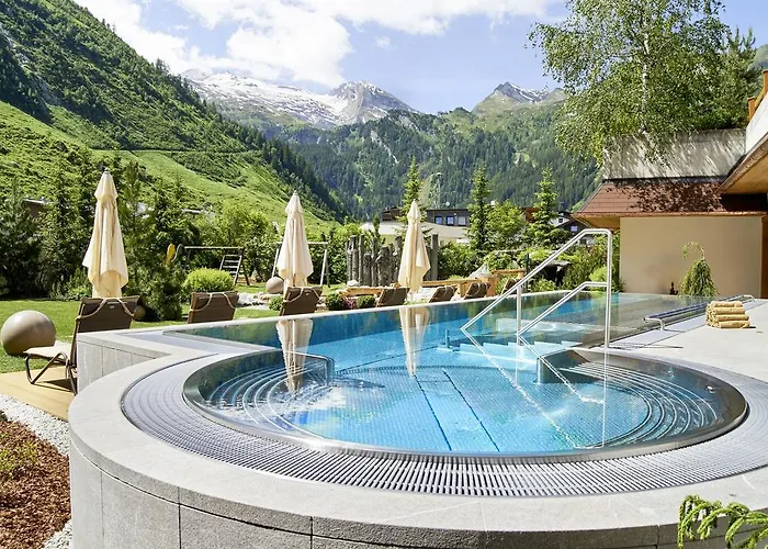 Hotel Alpenhof Tux photo